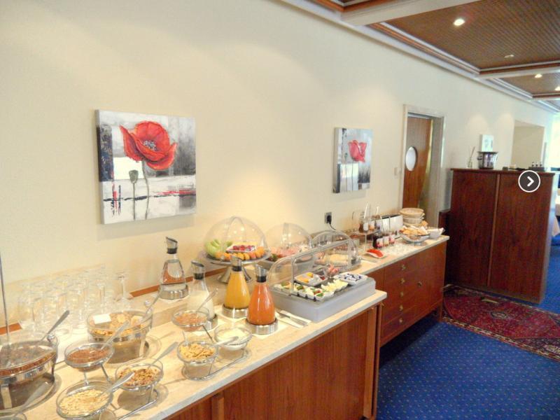 באד בלינגן Hotel Ambiente מראה חיצוני תמונה