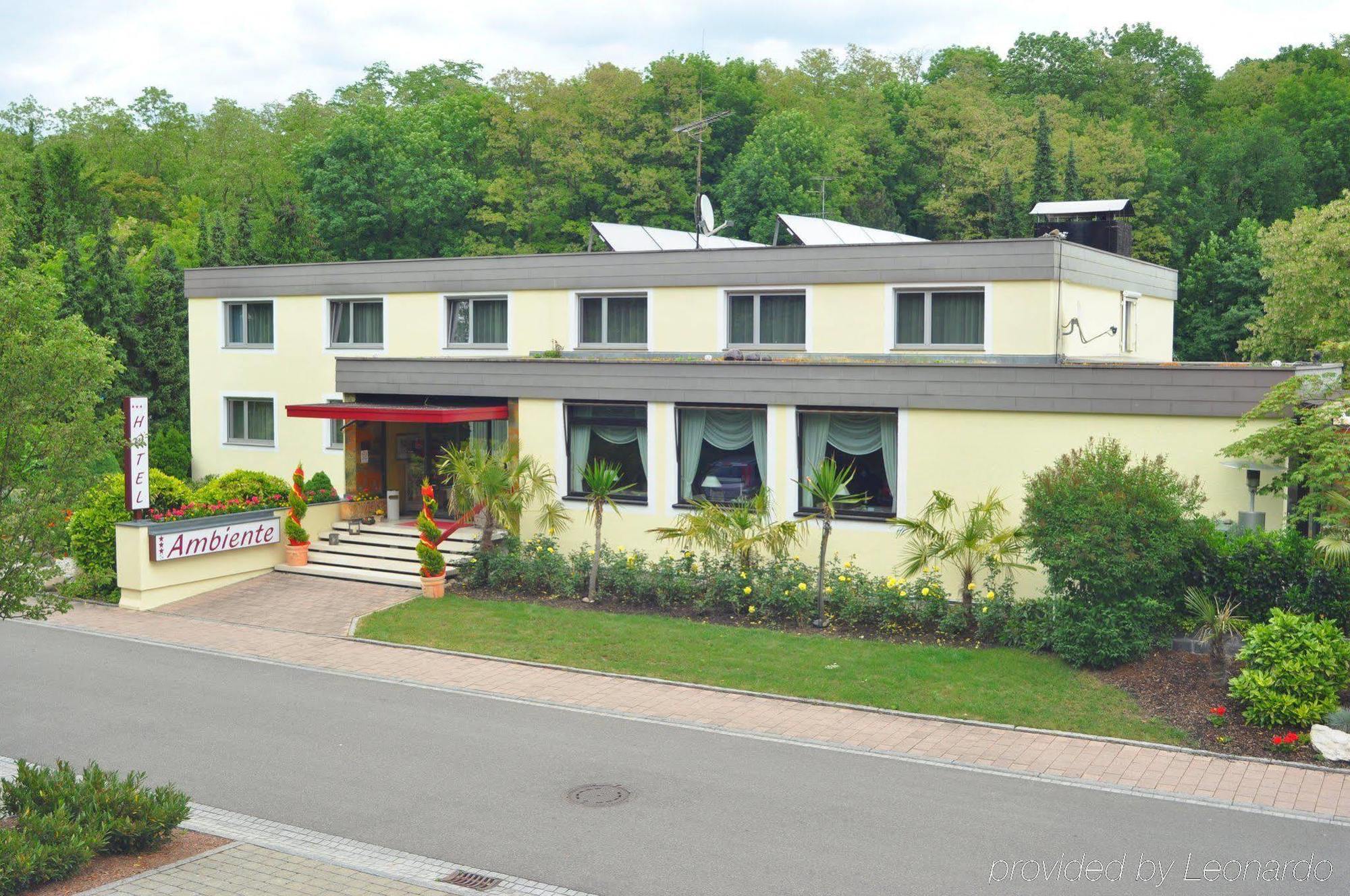 באד בלינגן Hotel Ambiente מראה חיצוני תמונה