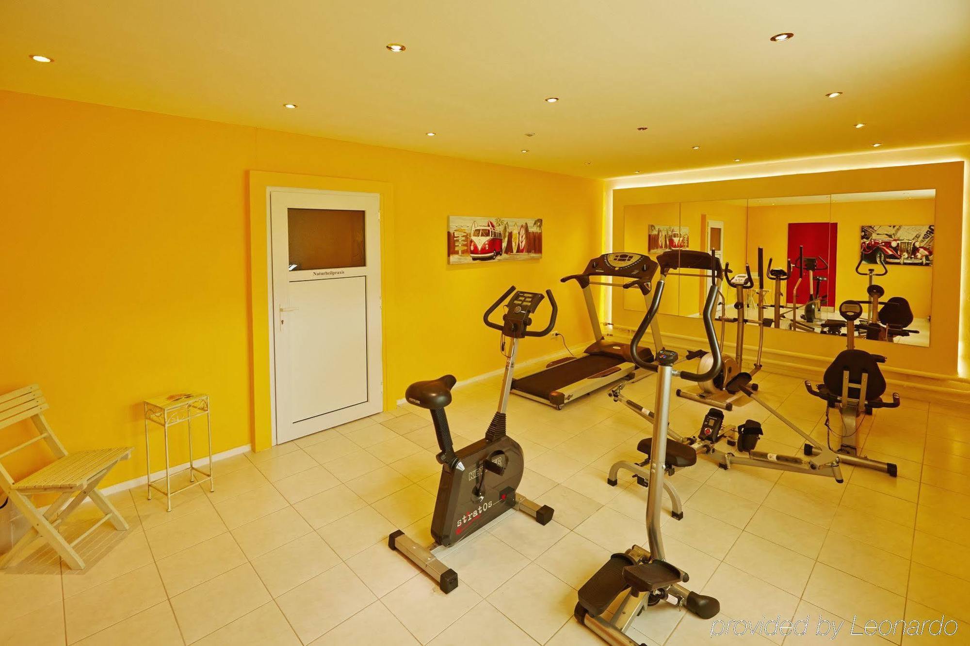 באד בלינגן Hotel Ambiente מראה חיצוני תמונה
